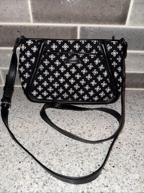 Vera Bradley Small Crossbodyi Mini Concerto. Never Used